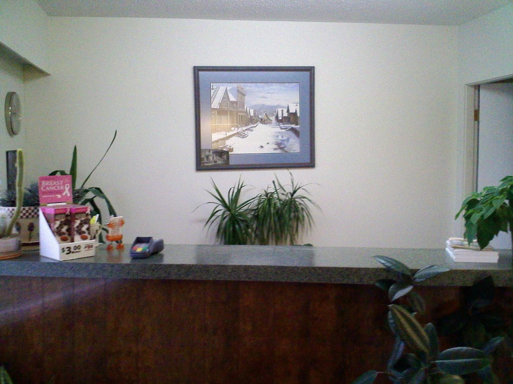 Caravan Inn Quesnel Ngoại thất bức ảnh
